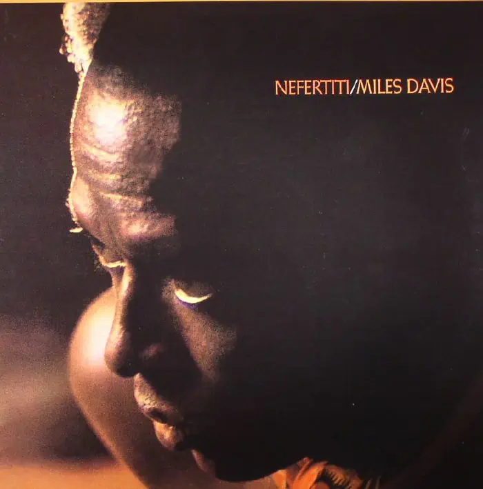 MILES DAVIS NEFERTITI