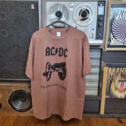 חולצה חומה AC/DC