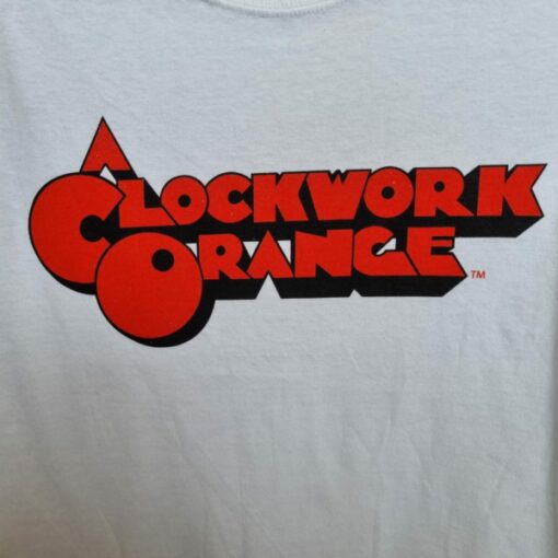 חולצה לבנה התפוז המכני (A Clockwork Orange)