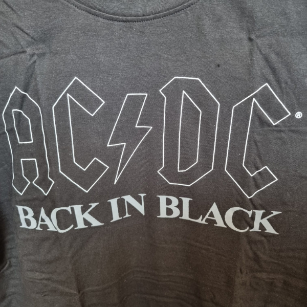 חולצה שחורה AC/DC - Back In Black